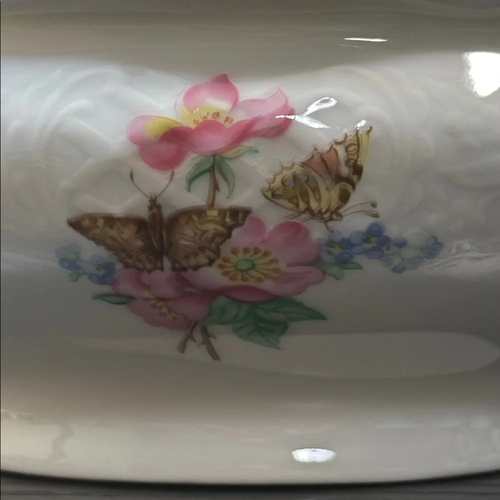 Christineholm Vestergaard von Wright Aglais Cardui High Quality Porcelain 4pc